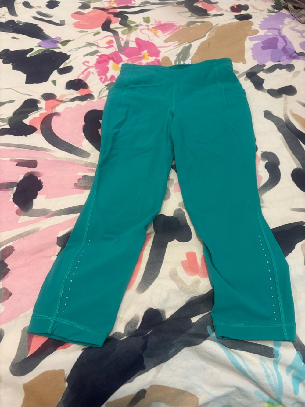 lululemon athletica Teal Capri Leggings